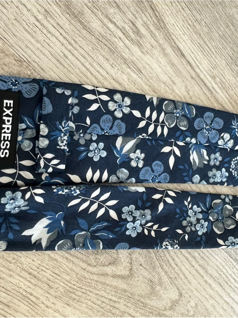 Express Navy Blue Floral Men's Tie